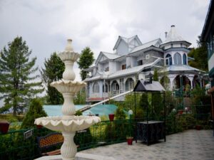 SNOW KING RESORT, KUFRI