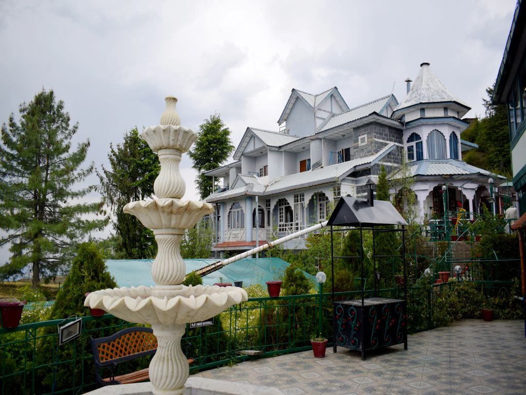 SNOW KING RESORT, KUFRI