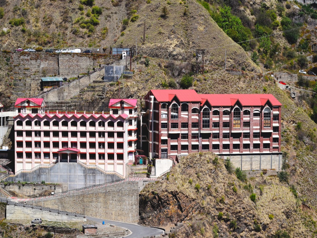SACRED HEART CONVENT SCHOOL, DHALLI,SHIMLA