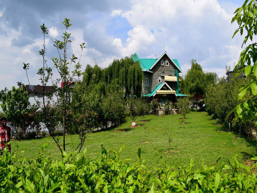 MAN PASAND COTTAGE AT PURANI KOTI, SHIMLA