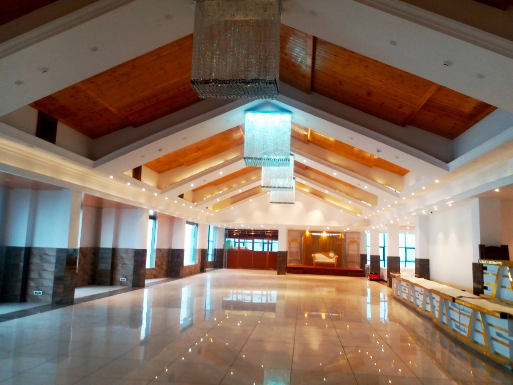 COMMERCIAL BUILDING OF PRAKASH DOGRA