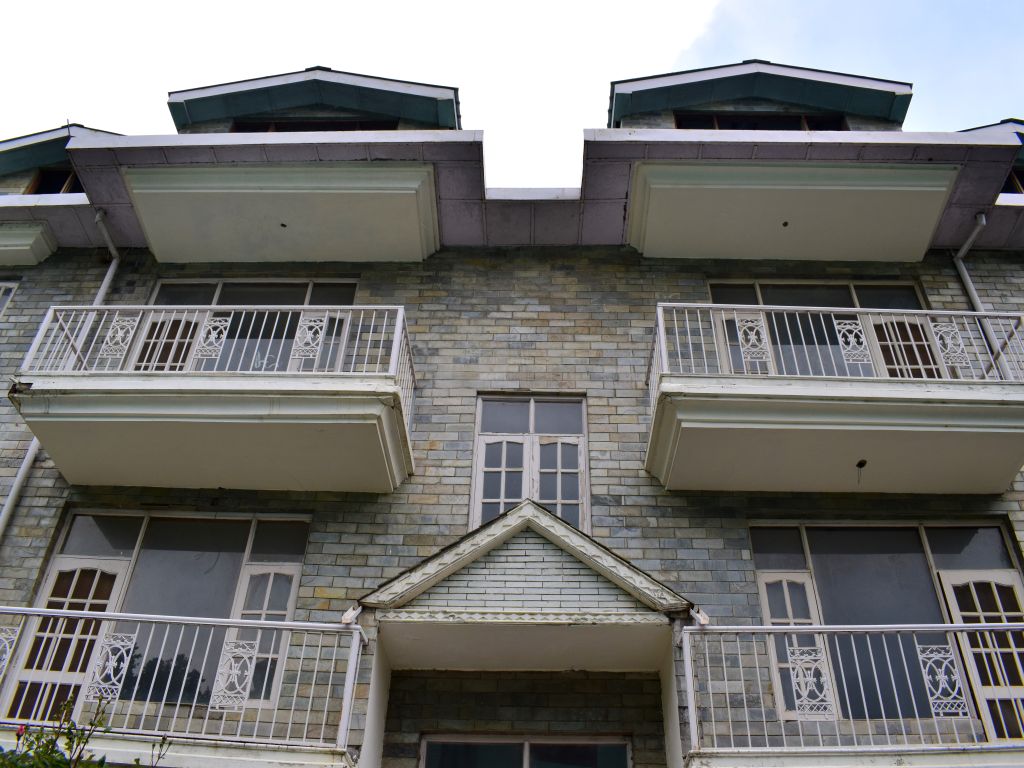 RANJAN CHAUHAN BUILDING