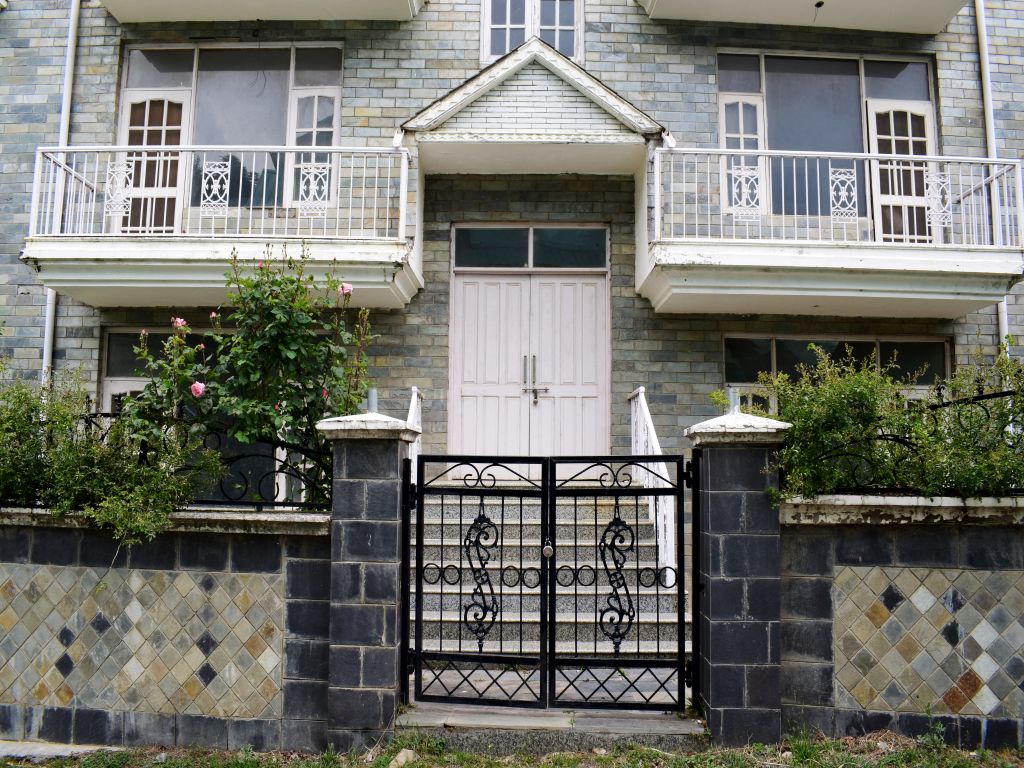 RANJAN CHAUHAN BUILDING